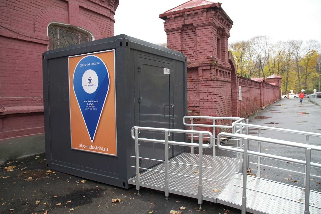 Туалетные модули "Андорра" и "Монако" в г. Москве